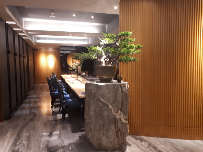 日月湖日本料理