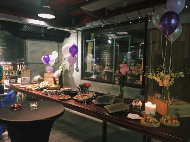 THE WAREHOUSE