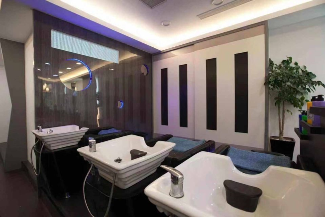 西雅圖造型髮藝旗艦店