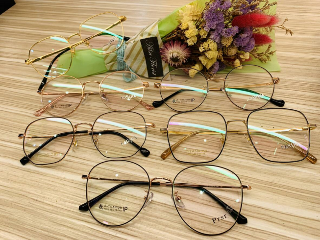 二町專櫃佰元眼鏡商行