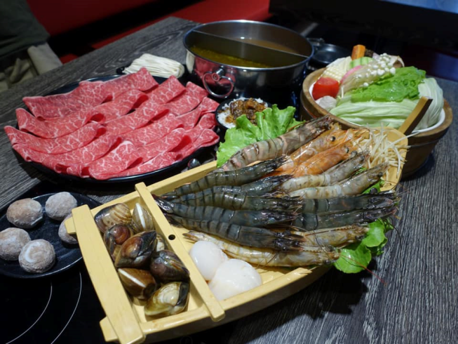上官木桶鍋-中壢加盟店