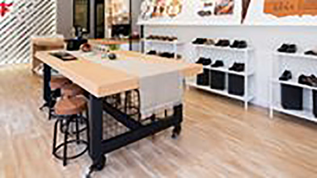 LA new桃園中山店