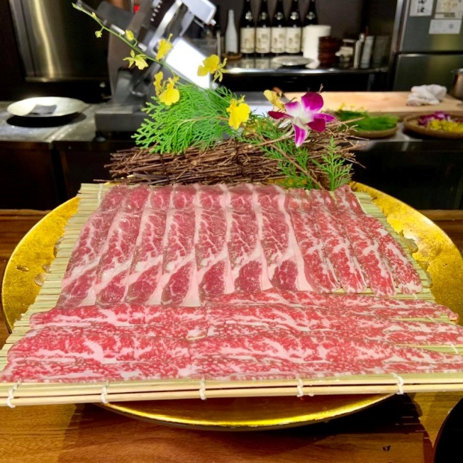 脂板前炭火燒肉