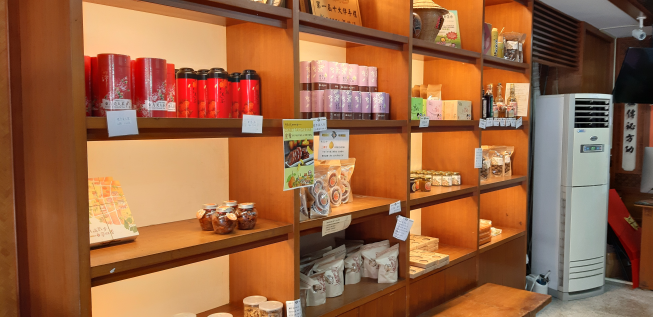 隆源餅行-南興分店