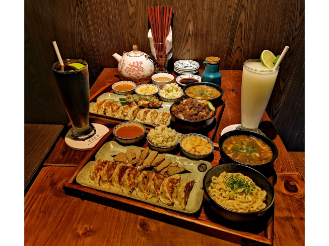 阿郎薄皮餃子台式小酒館