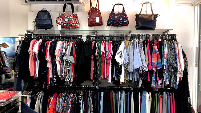 喜之梅名品服飾