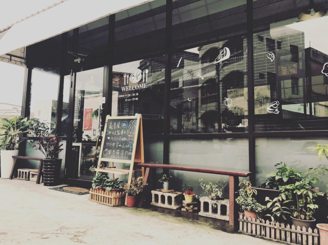 義巷屋