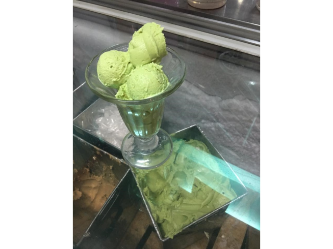 斗六冰城旗津二店