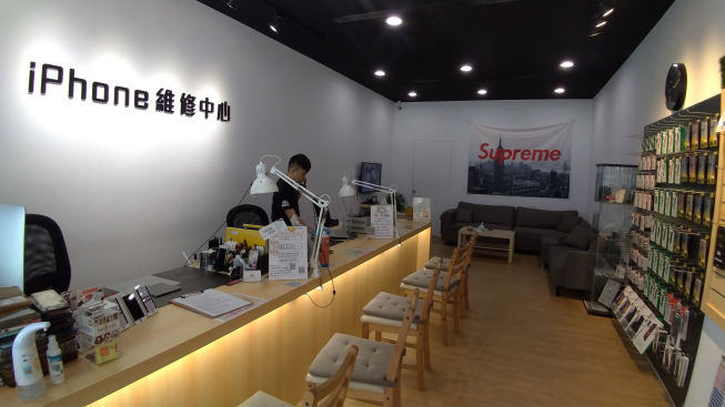 台中IPhone維修-逢甲店