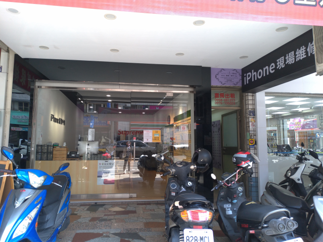 台中IPhone維修-逢甲店