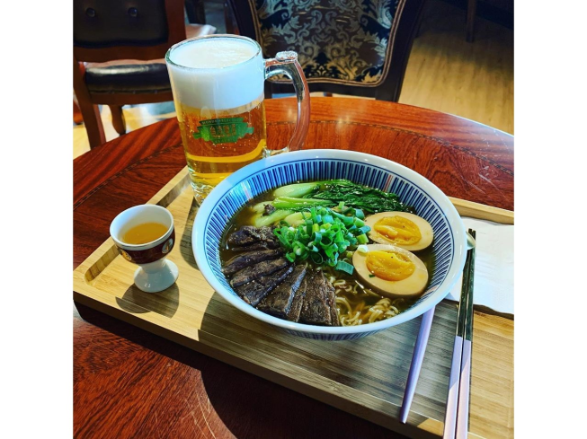 離騷 Bistro  Bar