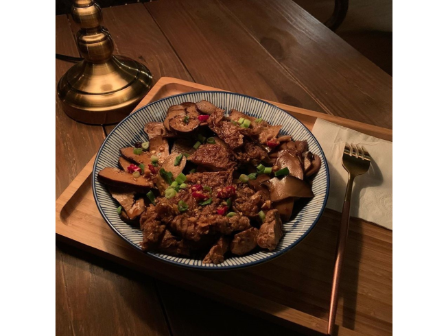離騷 Bistro  Bar