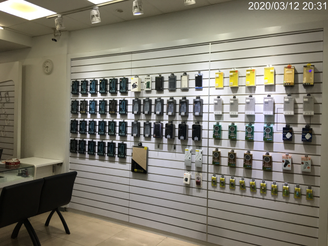 鴻睿手機包膜店