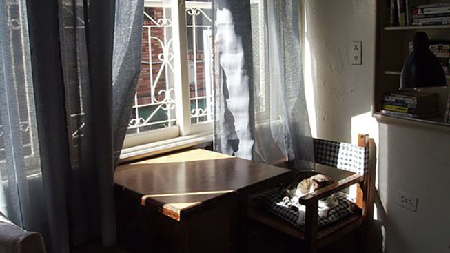 只是光影獨立咖啡廳