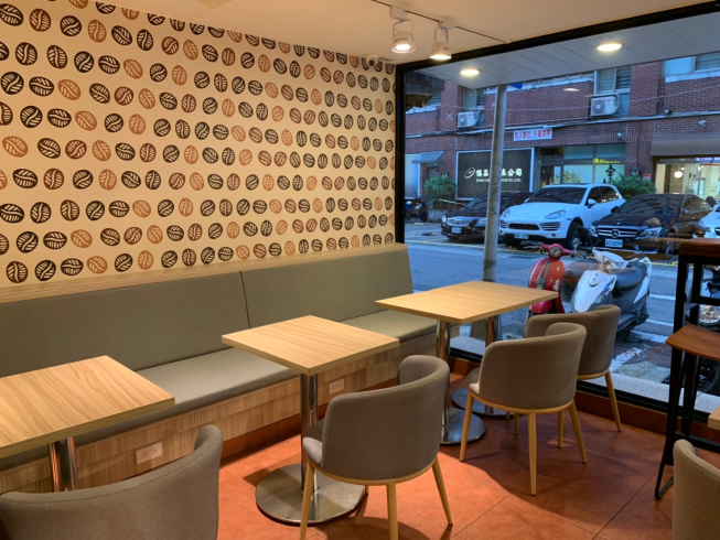 怡客咖啡-逸仙店