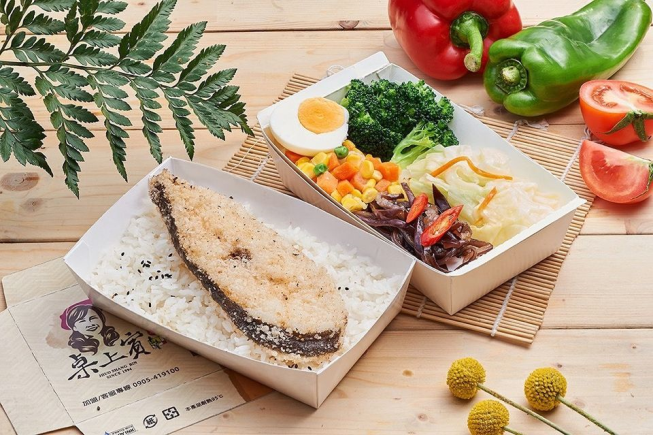 桌上賓中式快餐便當 鳳山總店