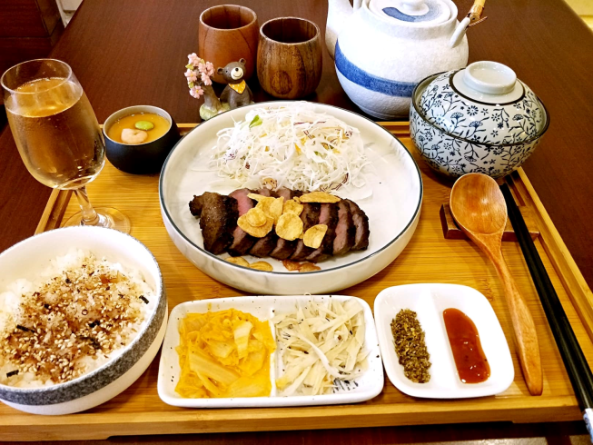 八谷輕定食豬排咖哩
