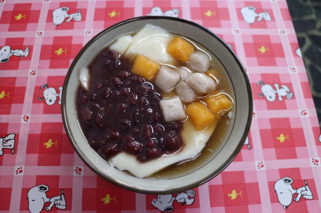 吳家豆花八寶冰-鳳山青年店