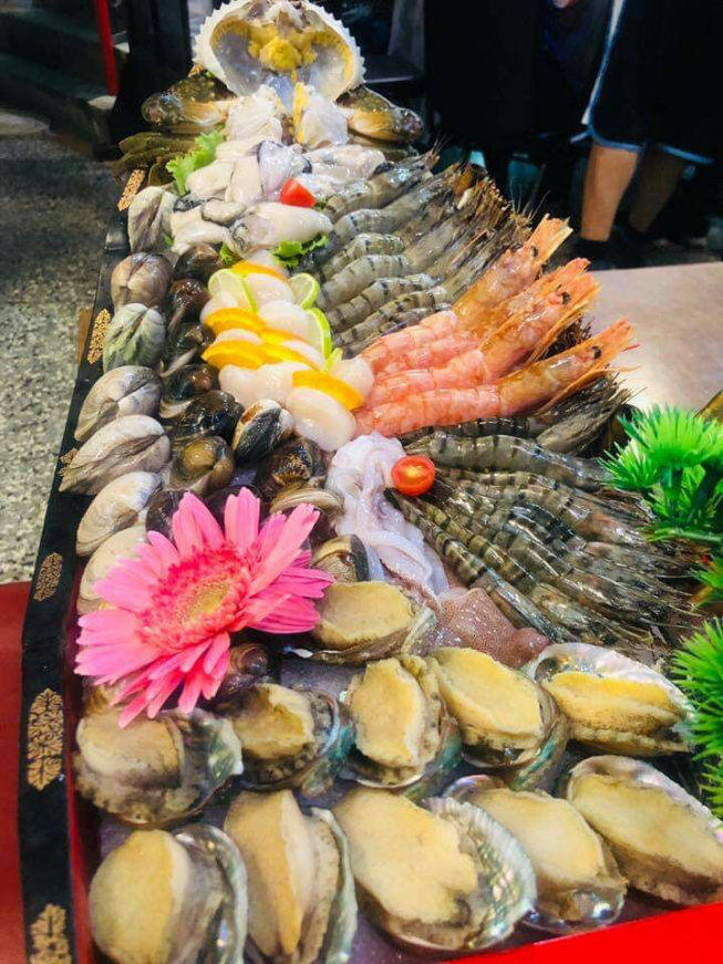 岳棒海鮮火鍋