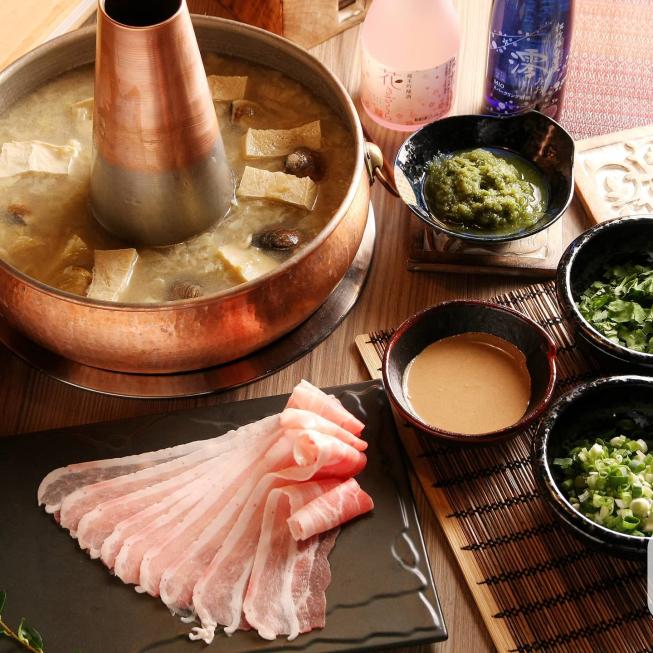 大東北天然發酵酸菜白肉鍋