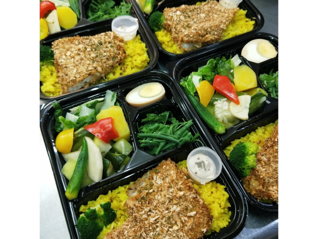 日日煮夫 健康餐食專賣