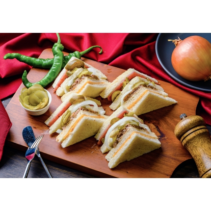 墨西哥辣牛總匯吐司