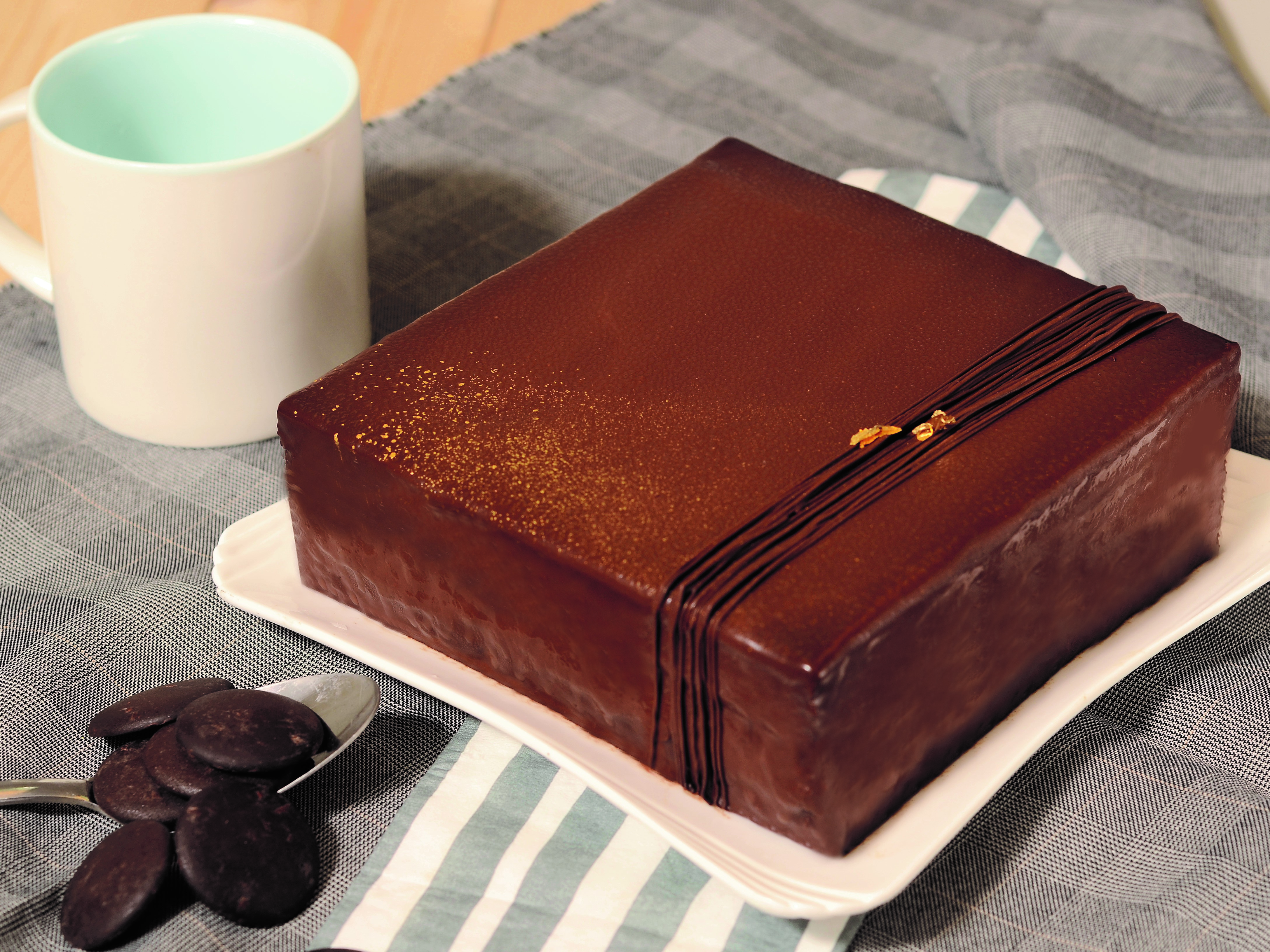 巧克力黑金磚方形